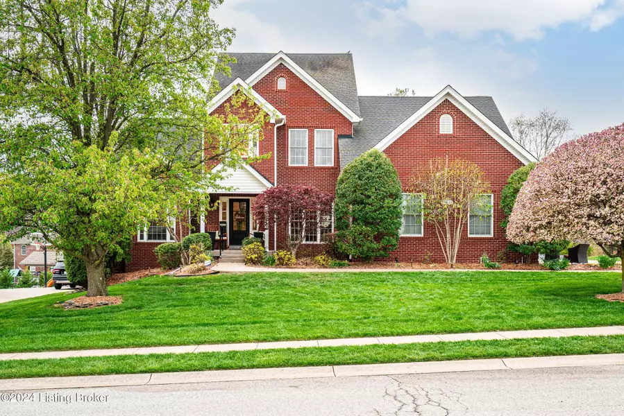 12029 Eagle Knoll Dr, Sellersburg, IN 47172