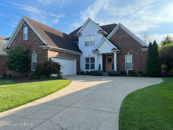 10108 Ivybridge Cir, Louisville, KY 40241