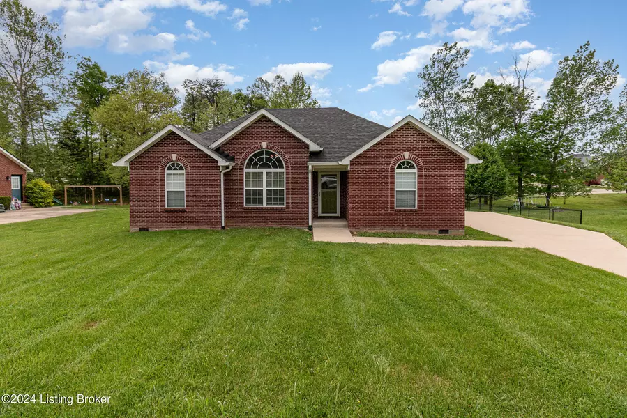 125 Chesapeake TRL, Coxs Creek, KY 40013