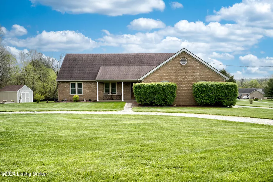 123 Cherry Ln, La Grange, KY 40031