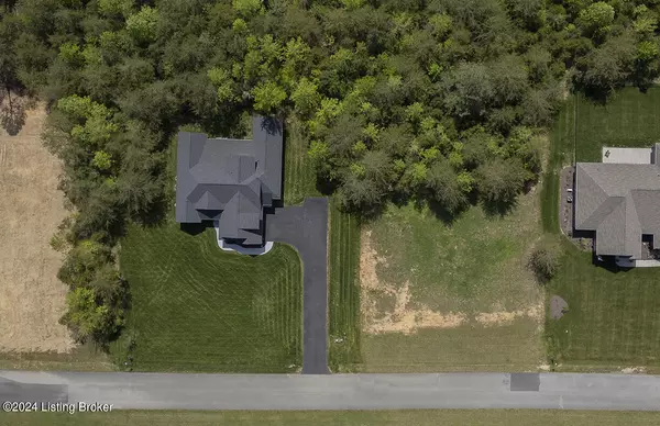 Lucas, KY 42156,157 Bay Ridge Rd