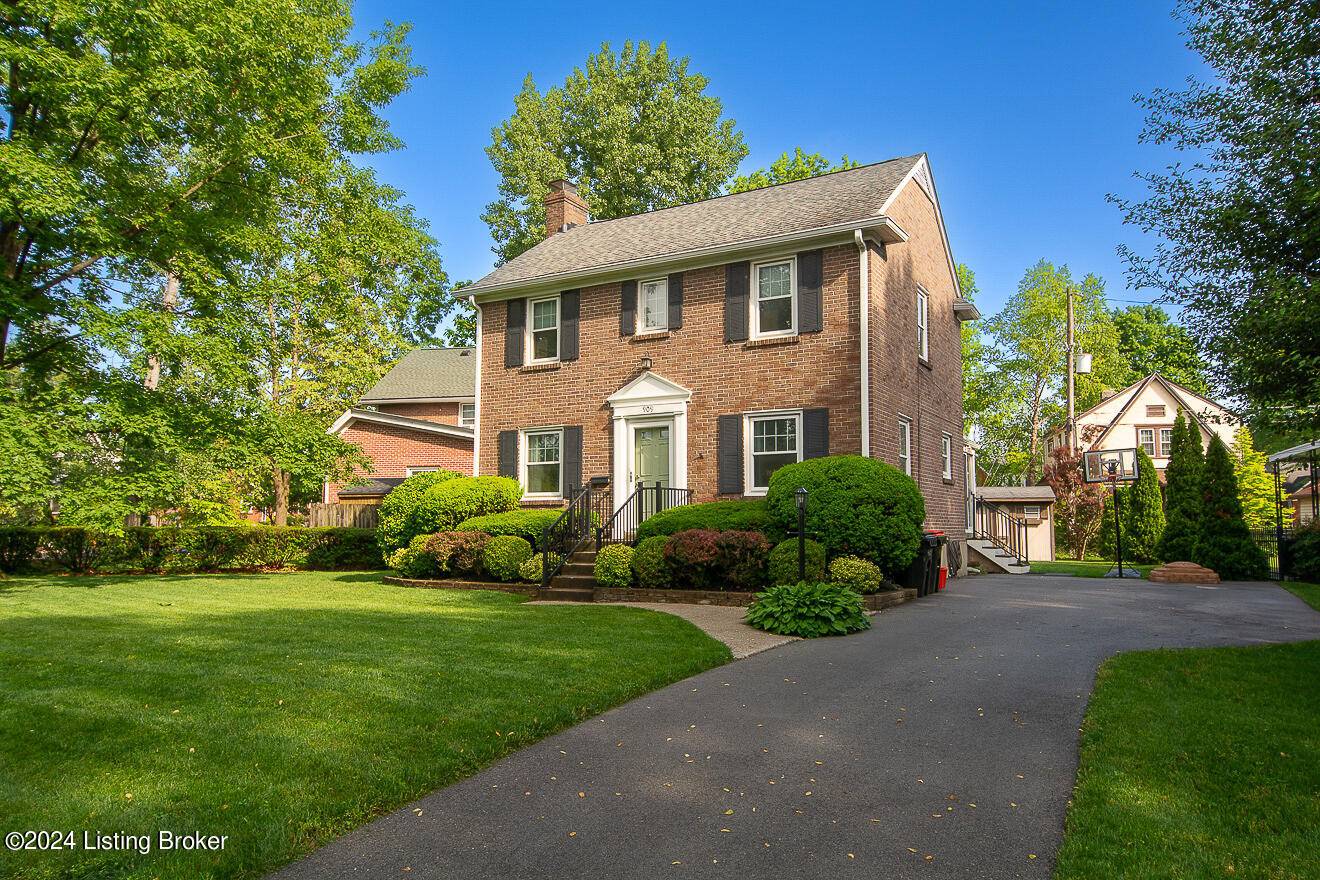 909 Rosemary Dr,  Louisville,  KY 40213