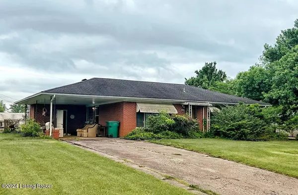 1040 W Crocus Dr, Radcliff, KY 40160