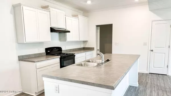 Louisville, KY 40245,16915 Meander WAY