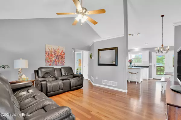 Fisherville, KY 40023,18 Kristen Dr