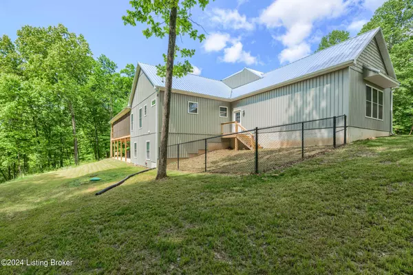 Leitchfield, KY 42754,32 Peter Cave Heights Dr