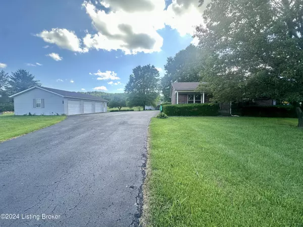 Coxs Creek, KY 40013,1029 Cedar Grove Rd