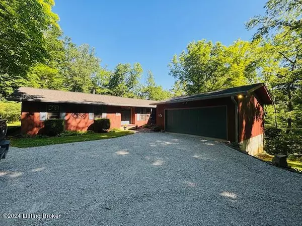 290 Big Cedar Creek TRL, Shepherdsville, KY 40165