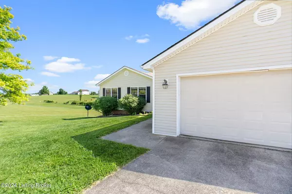 Berea, KY 40403,217 Saddle Brook Ct