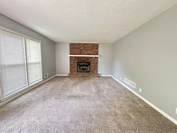 Goshen, KY 40026,1103 Harmony Ln