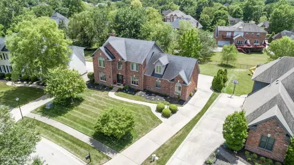 Louisville, KY 40245,909 Woodland Heights Dr