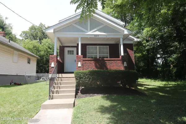 3223 Herman St, Louisville, KY 40212