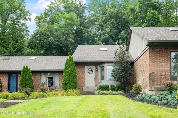 5553 Forest Lake Dr, Prospect, KY 40059