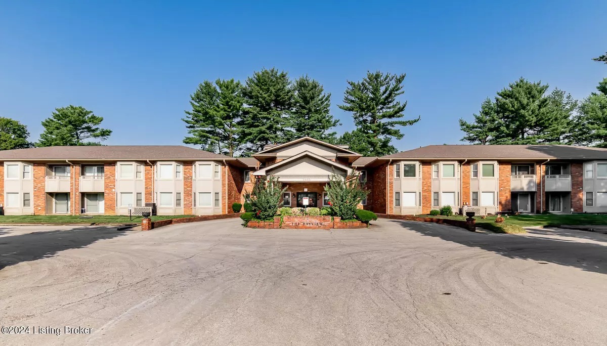 Louisville, KY 40220,2900 Mcmahan Blvd #106