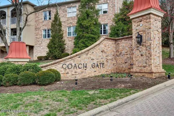 5800 Coach Gate Wynde #323C, Louisville, KY 40207