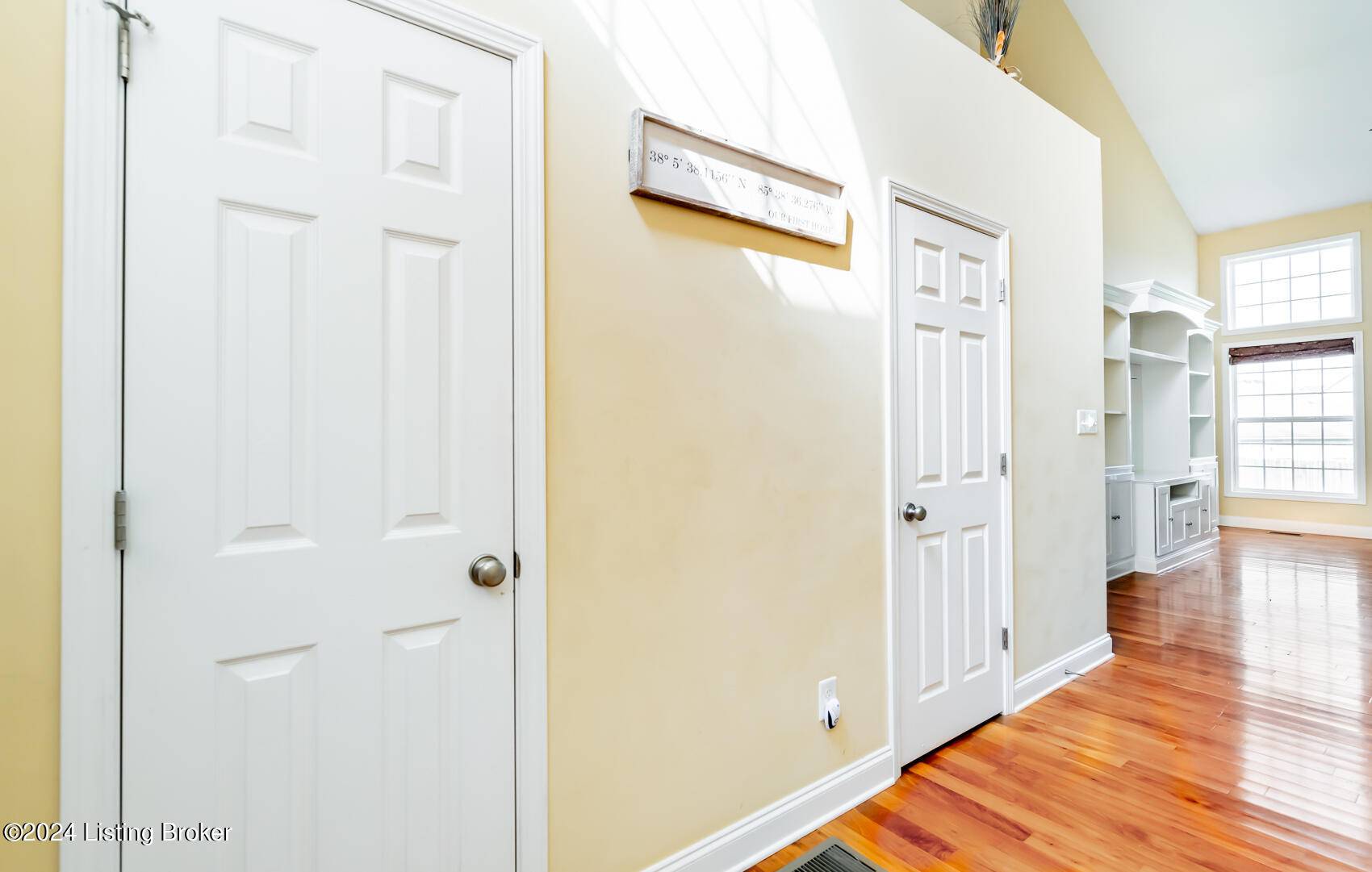 Louisville, KY 40229,11504 Nancy Stone Ct