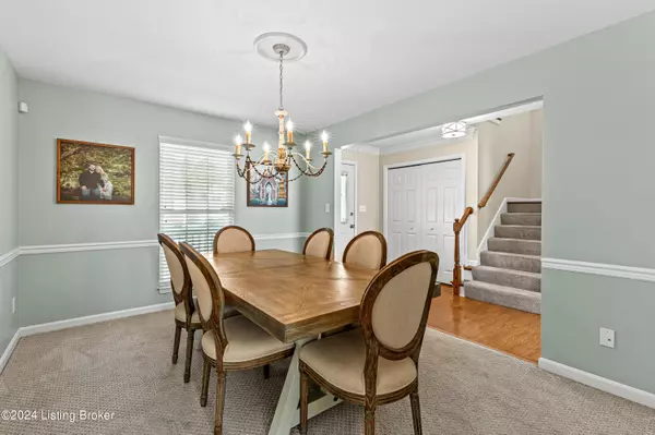 Louisville, KY 40245,4013 Meadowfield Dr