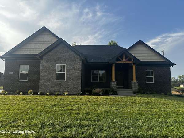 131 Wooded Glen Dr, Mt Washington, KY 40047