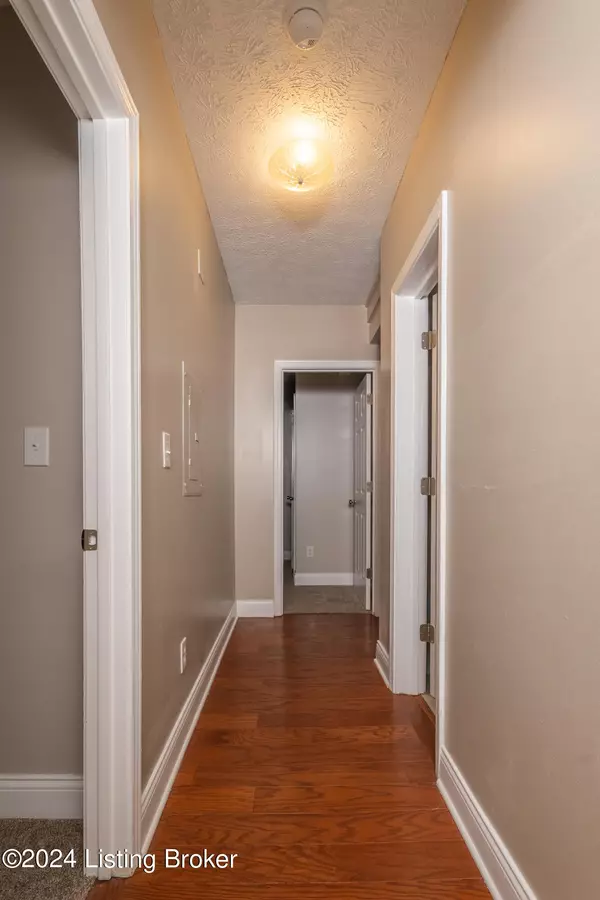 Louisville, KY 40211,2739 Isaac Pl