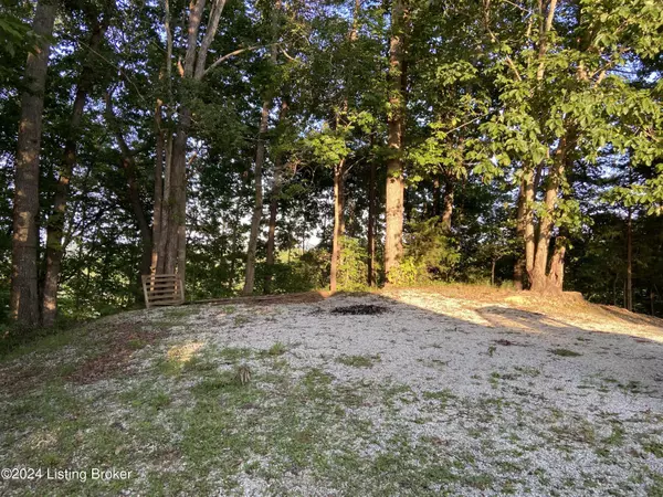 Beattyville, KY 41311,739 Pine Grove Rd