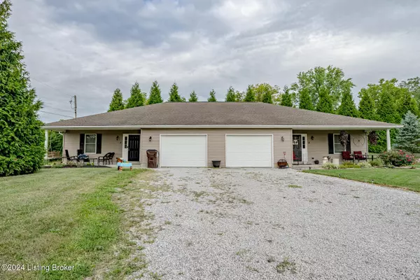 165 Holbrook St #1 & 2,  Owenton,  KY 40359