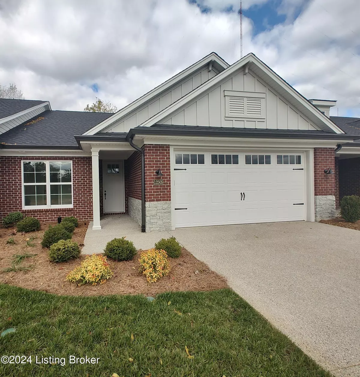 Louisville, KY 40299,12505 Button Willow Ln