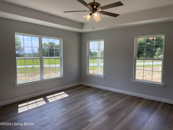 Bedford, KY 40006,62 Fisher Farm Rd