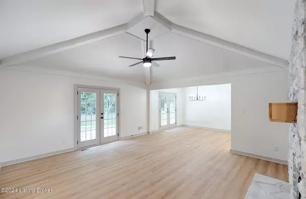 Louisville, KY 40241,4620 Middleburg Ct