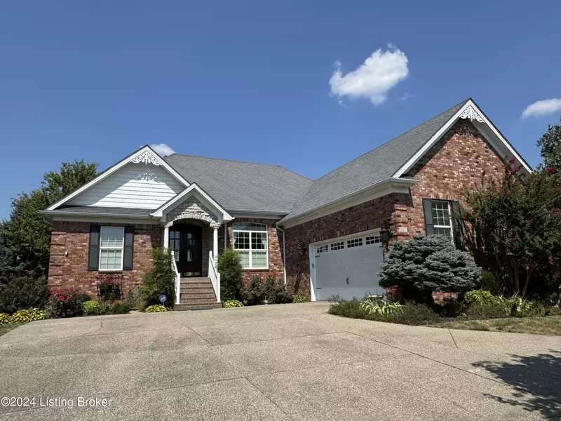 684 Ashbourne Dr, Shelbyville, KY 40065