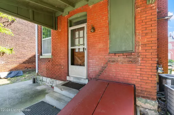Louisville, KY 40203,611 W Breckinridge St