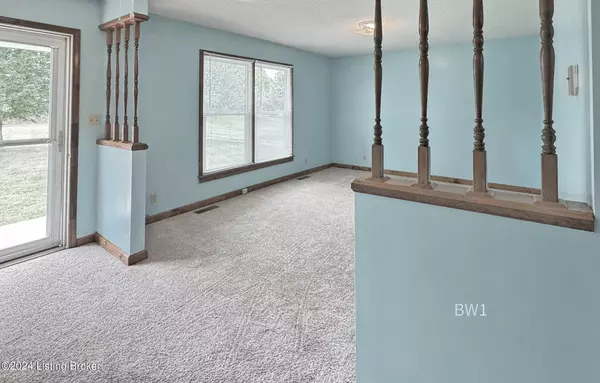 Mt Eden, KY 40046,5569 Mill Rd