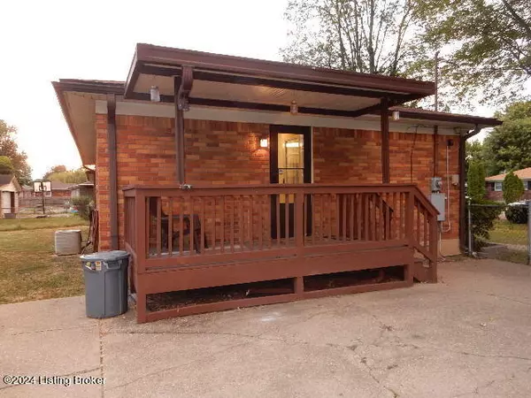 Louisville, KY 40258,5004 Fury WAY