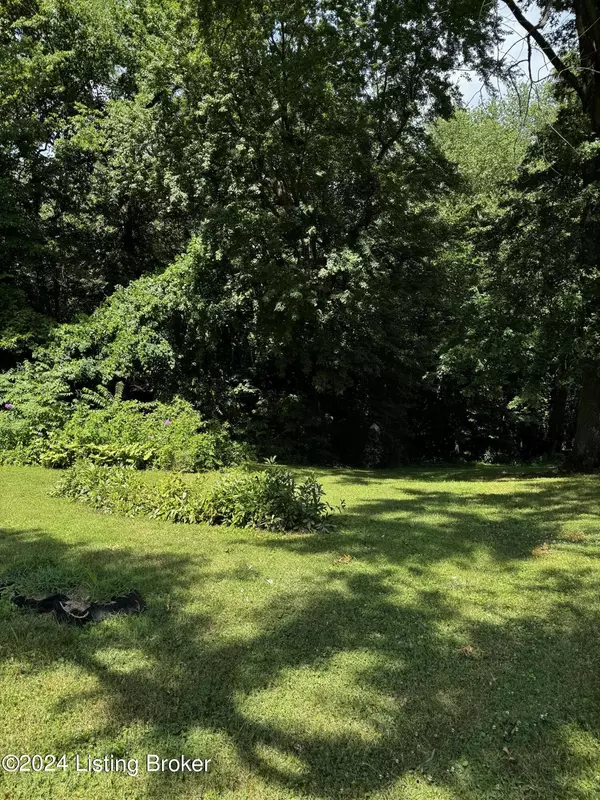 Louisville, KY 40258,7308 Rutledge Rd