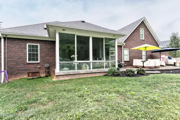 Bardstown, KY 40004,122 Lorenza Cir