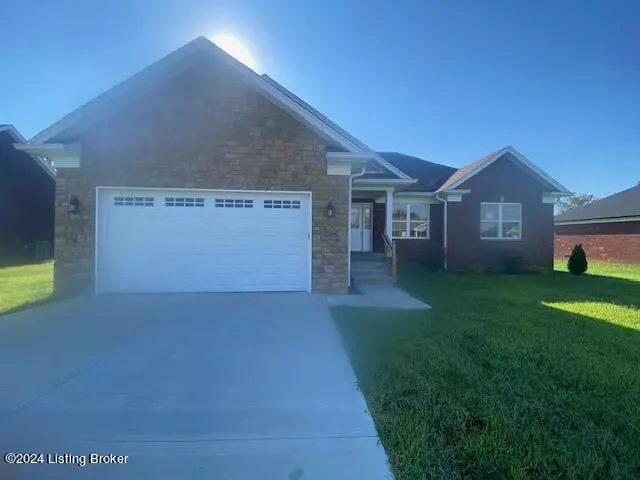 311 Rolling Meadow Ln, Bardstown, KY 40004