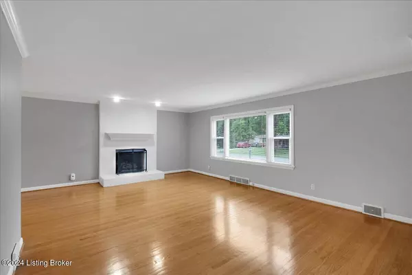 Louisville, KY 40207,3709 Hanover Rd