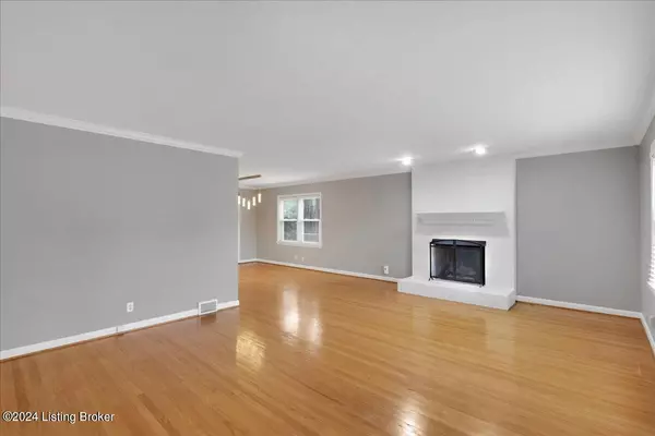 Louisville, KY 40207,3709 Hanover Rd