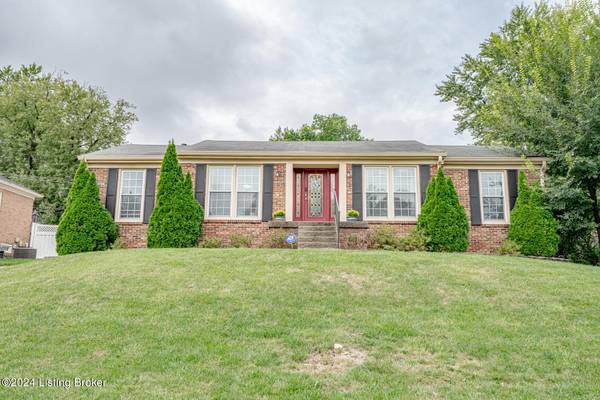 4716 Nottinghamshire Dr, Louisville, KY 40299