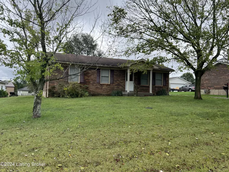 242 Lloyds Ln, Mt Washington, KY 40047