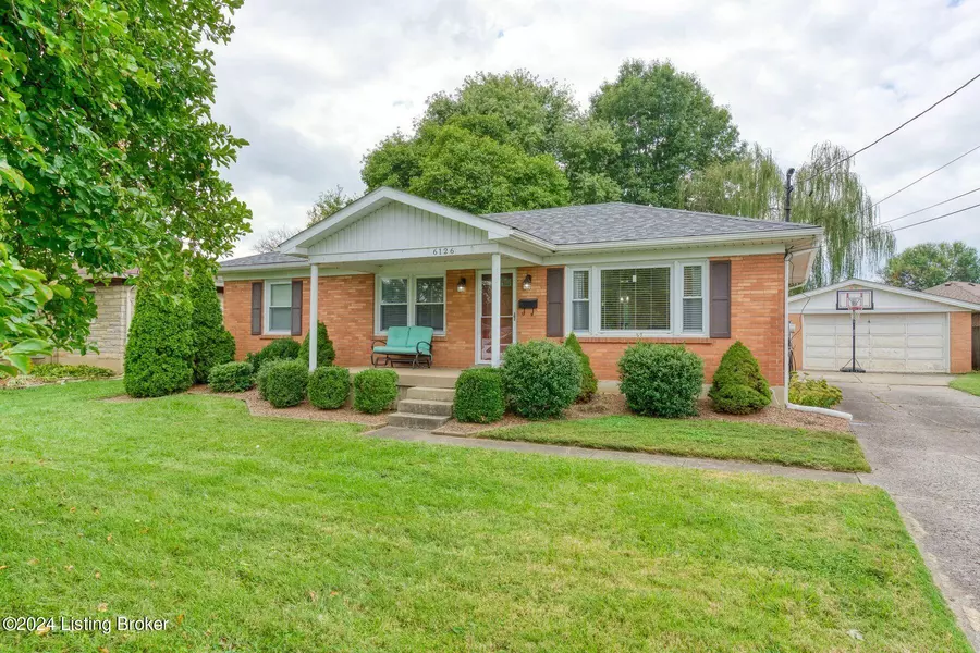 6126 Arlone Ct, Louisville, KY 40216