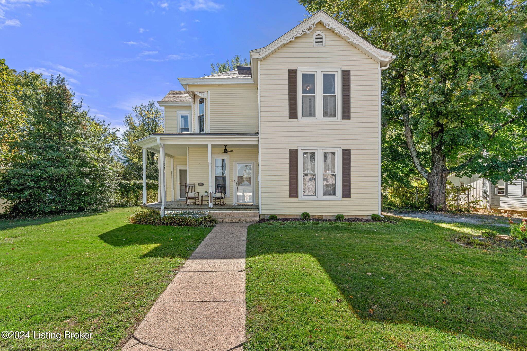 309 W Madison St, La Grange, KY 40031