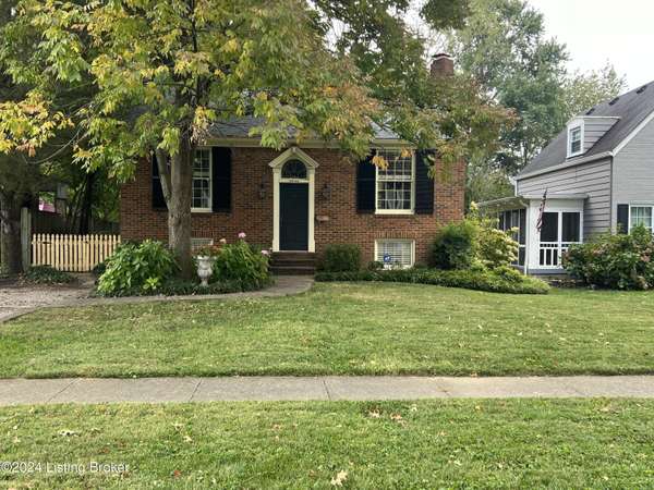 3914 1/2 Elmwood Ave, Bellewood, KY 40207