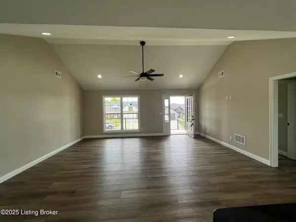 Taylorsville, KY 40071,137 New Orleans Ct