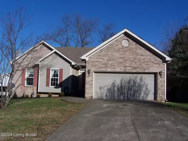 6121 Whispering Hills Blvd, Louisville, KY 40219