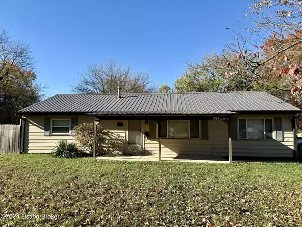 4701 Palma Rd, Louisville, KY 40272