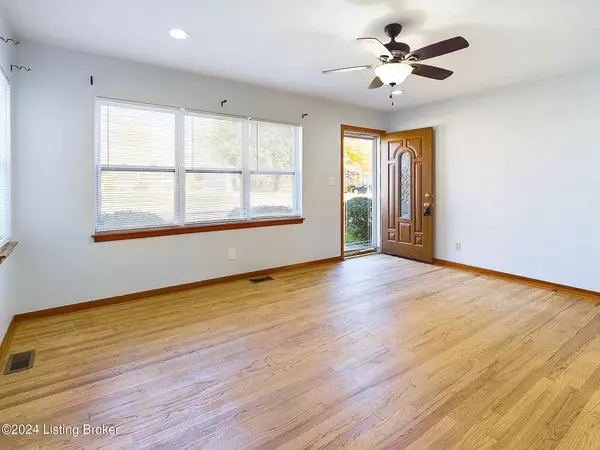 Sellersburg, IN 47172,521 Popp Ave