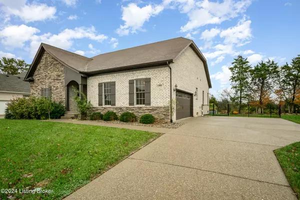 Louisville, KY 40291,11802 Timberland Dr