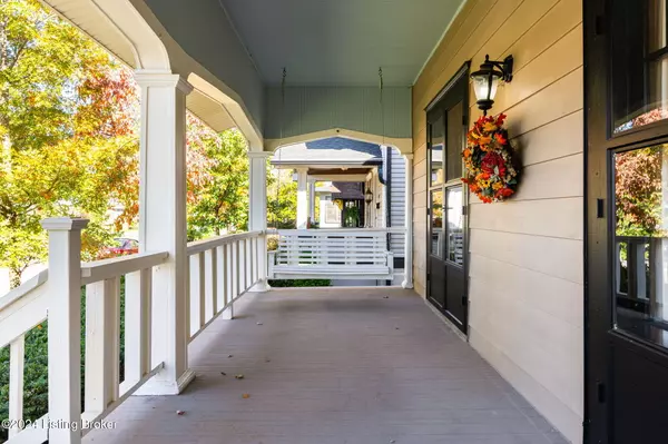 Louisville, KY 40205,2016 Woodbourne Ave