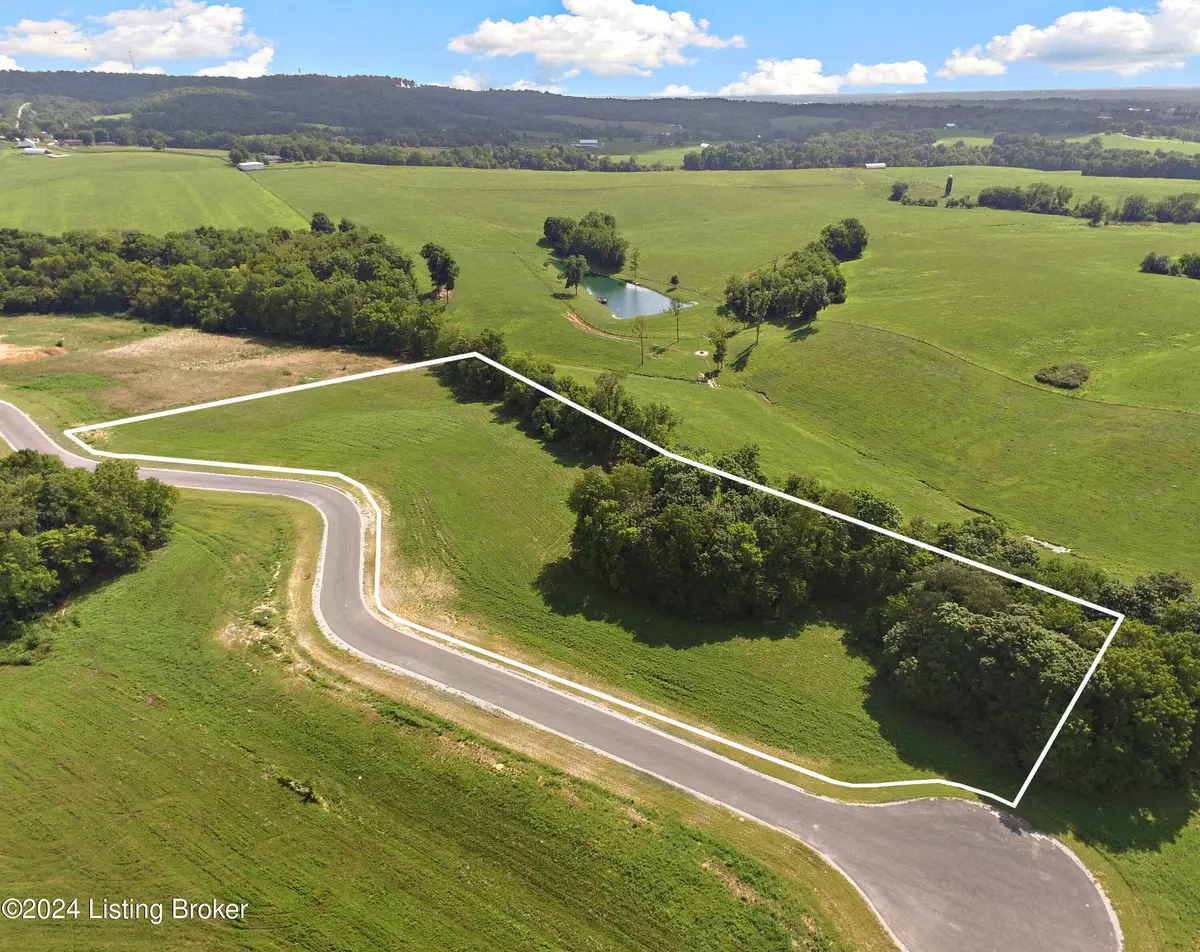 Shelbyville, KY 40065,829 S Stallard Dr