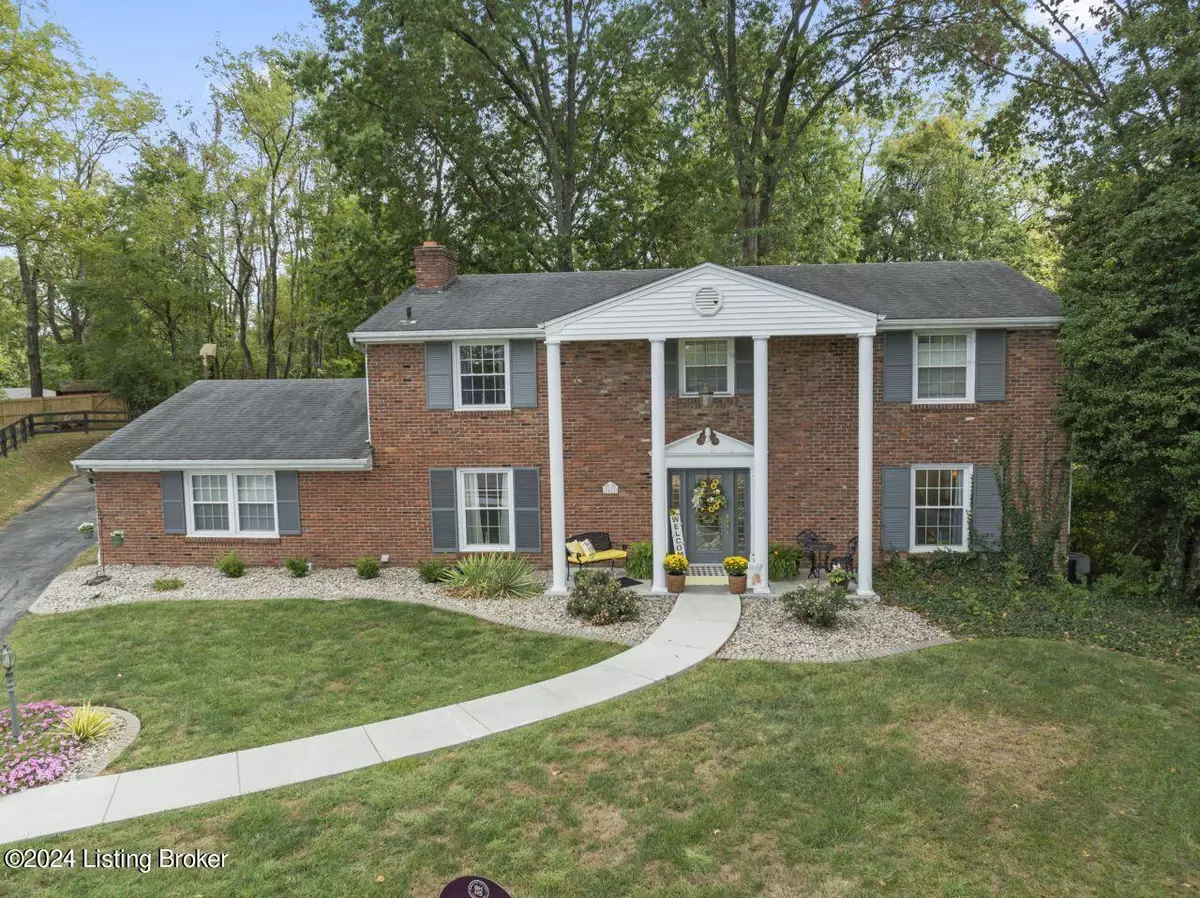 Louisville, KY 40272,8412 Fox Ridge Ct